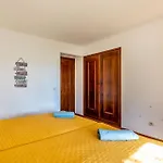 Casa N's * Албуфейра